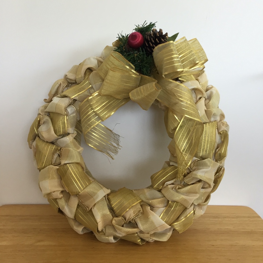 Christmas Wreath - Picture 1 of 5